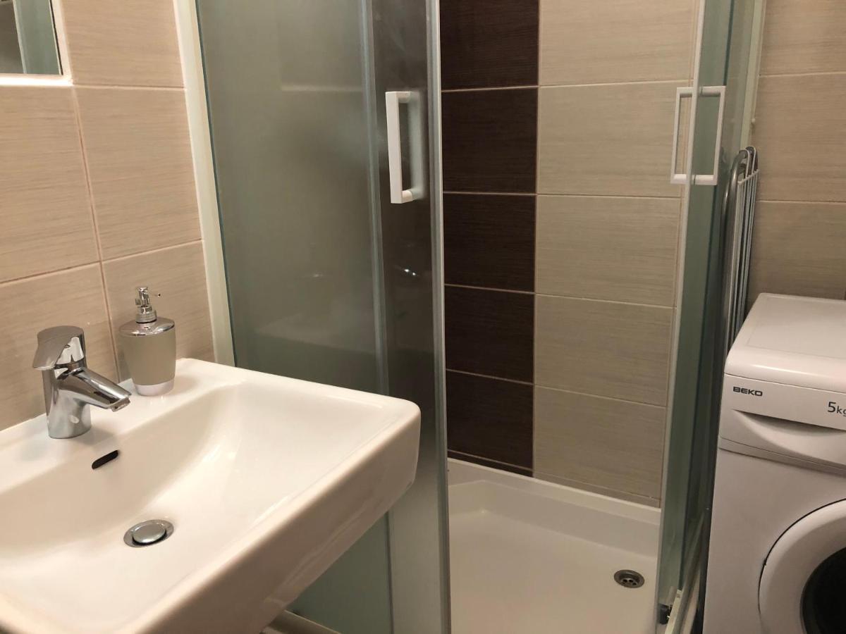 Luxury Central Studio Under The Castle Apartment Ljubljana Ngoại thất bức ảnh