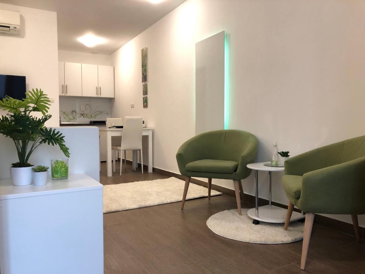 Luxury Central Studio Under The Castle Apartment Ljubljana Ngoại thất bức ảnh